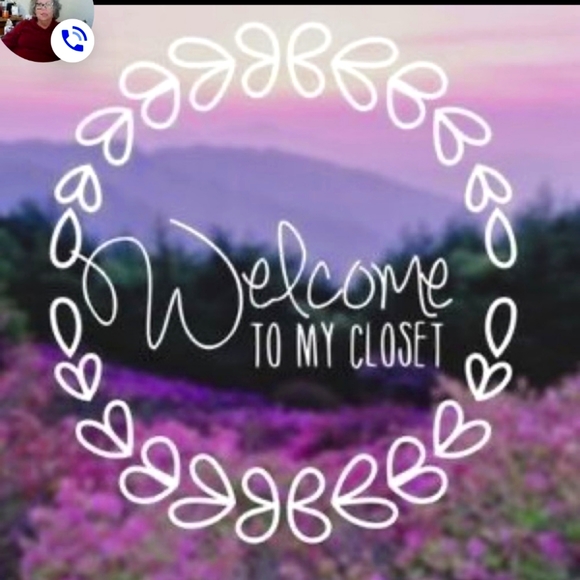 Welcome to my closet - Picture 1 of 1